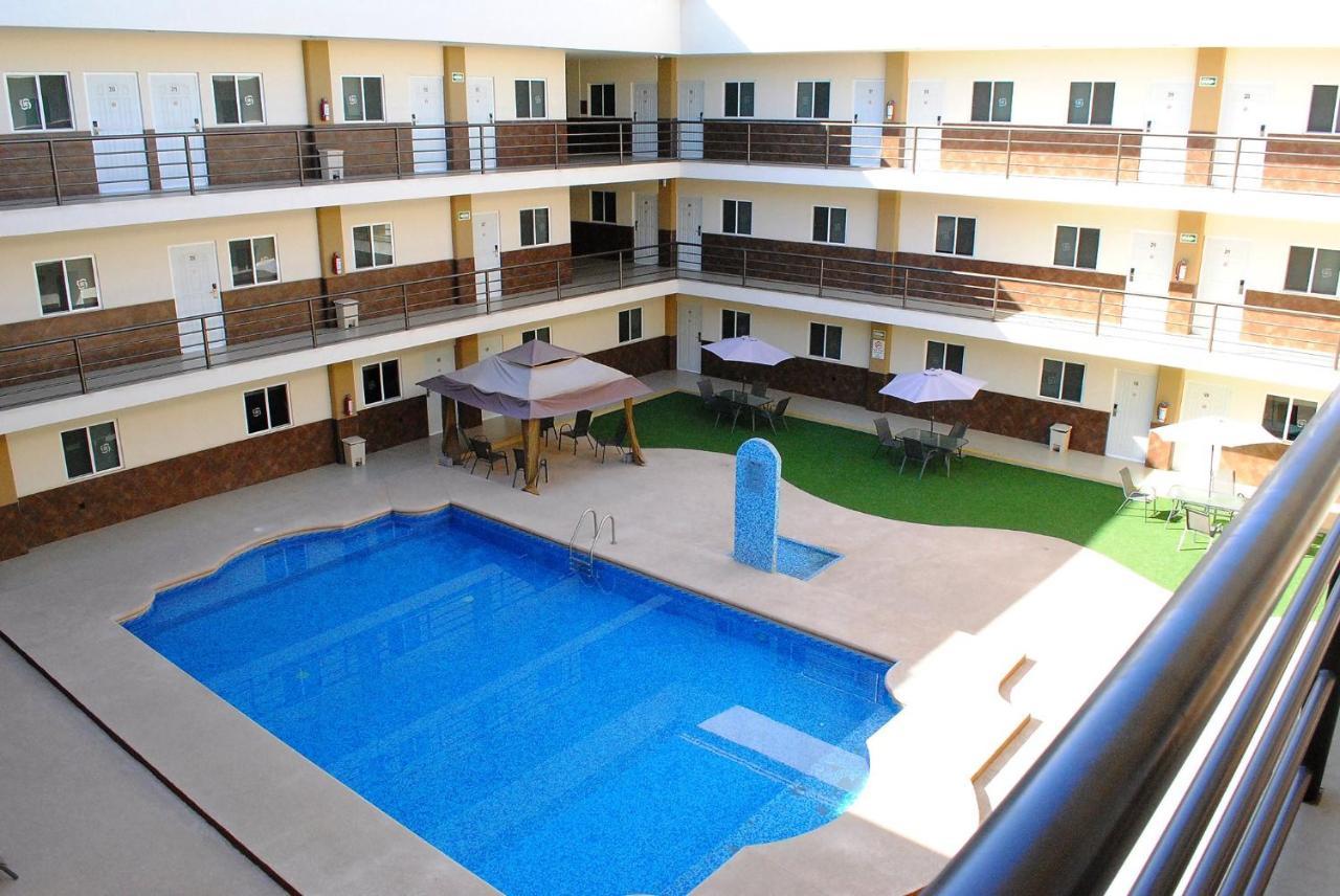 Gran Hotel Residencial Galerias ซิวดัด โอเบรกอน ภายนอก รูปภาพ